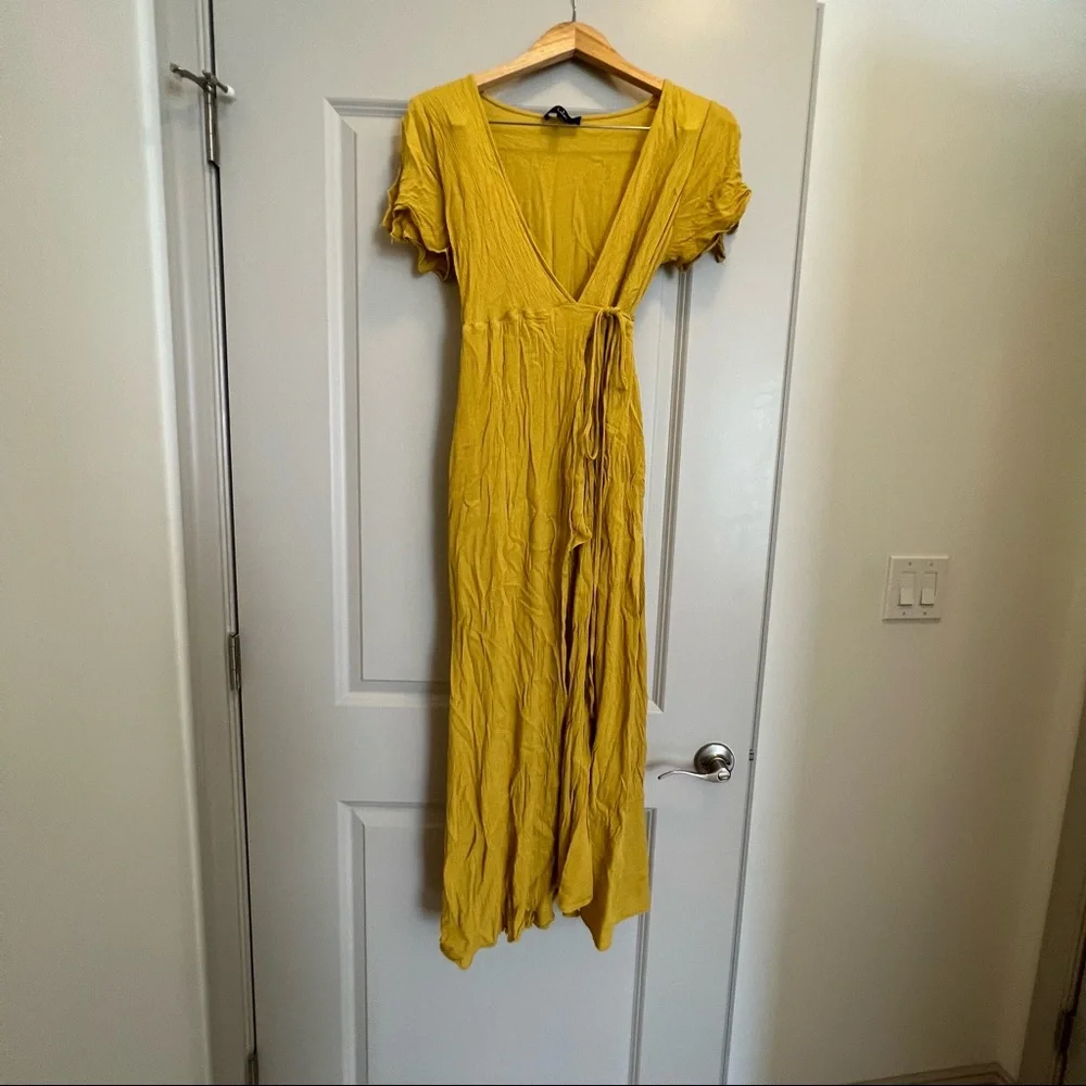Lulu’s Yellow Wrap Maxi‎ Dress